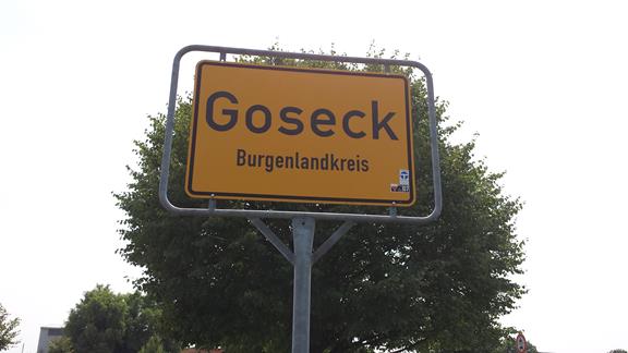Goseck - City limit sign.